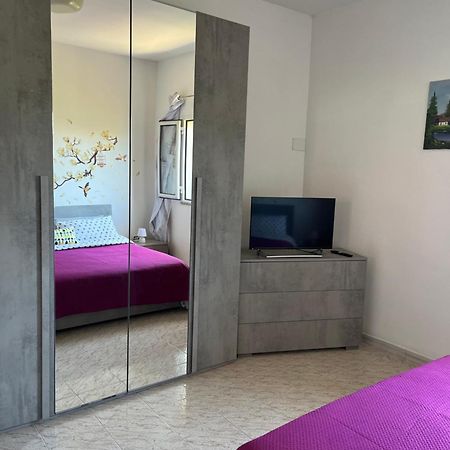 Апартаменты Monolocale Rosy Фьюмичино Экстерьер фото